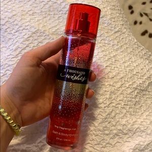 Bath and Body Works - A Thousand Wishes mist